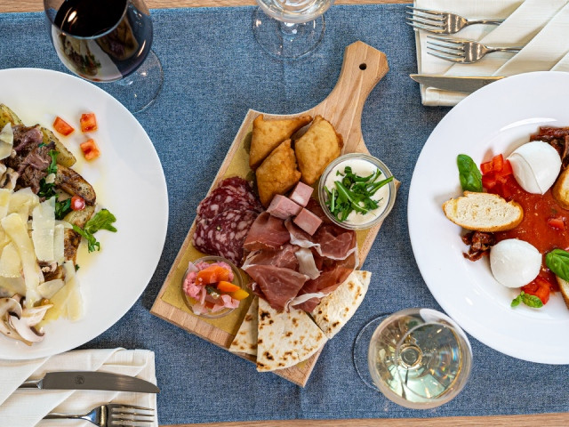 media.rio-gallery-risto4